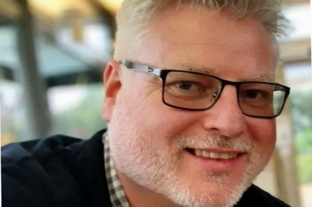 Teacher insists 'six inches' message he sent to student wasn't sexual