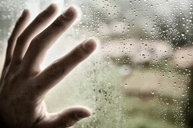 50p trick to help stop condensation in UK homes this winter
