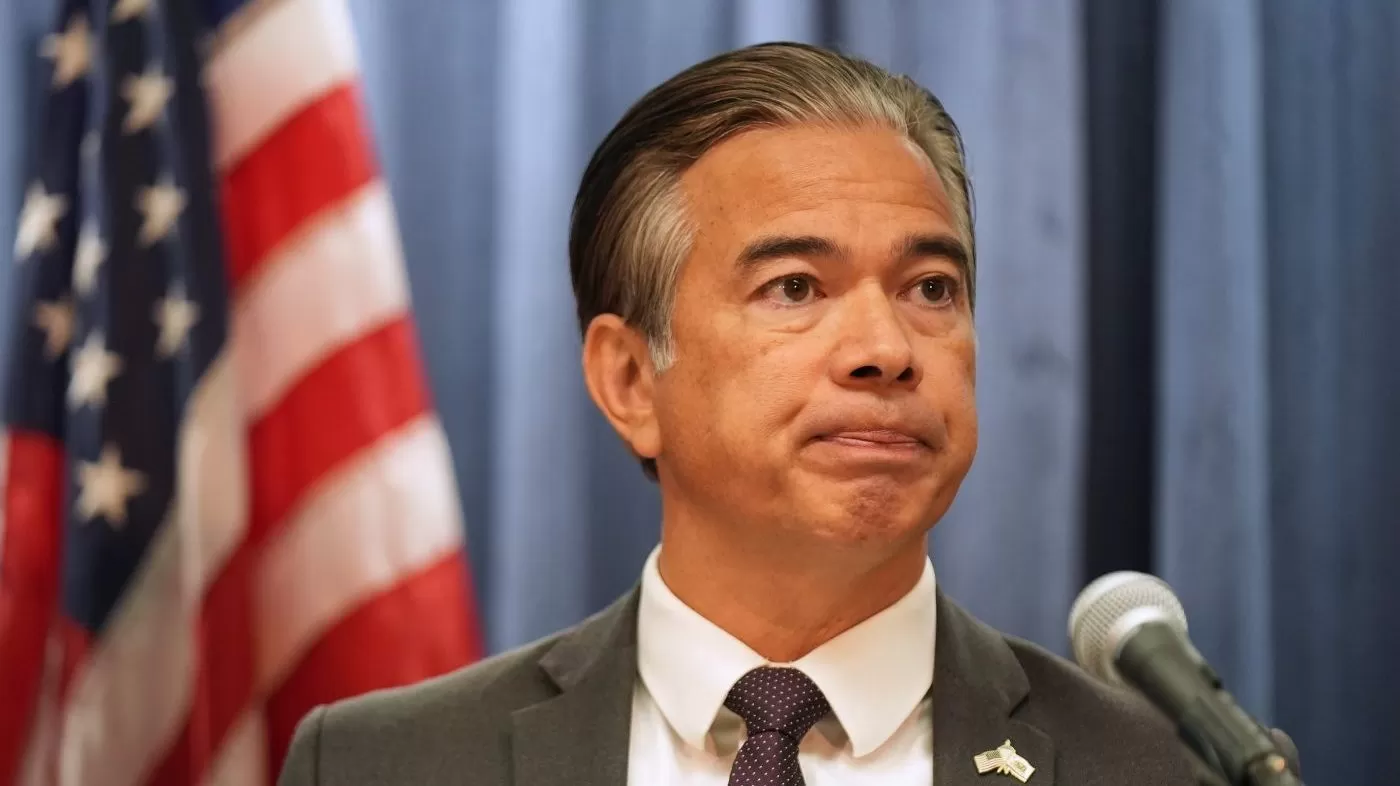 California sues Trump administration over approval of oil pipelines near coast