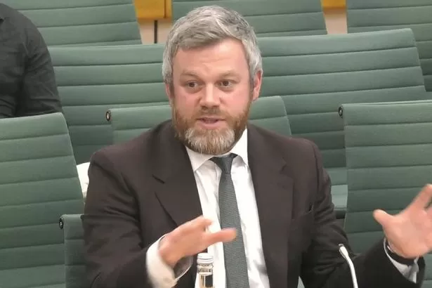 MPs discuss automated savings scheme for all employees