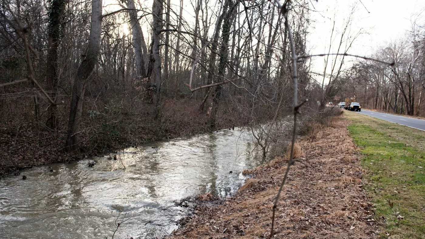 Trump presses DC-area officials on Potomac spill: 'I am awaiting your call'