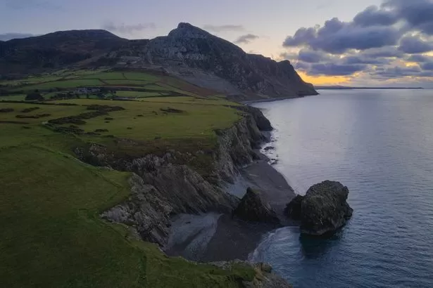 Only Welsh speakers to be allowed on new housing estate